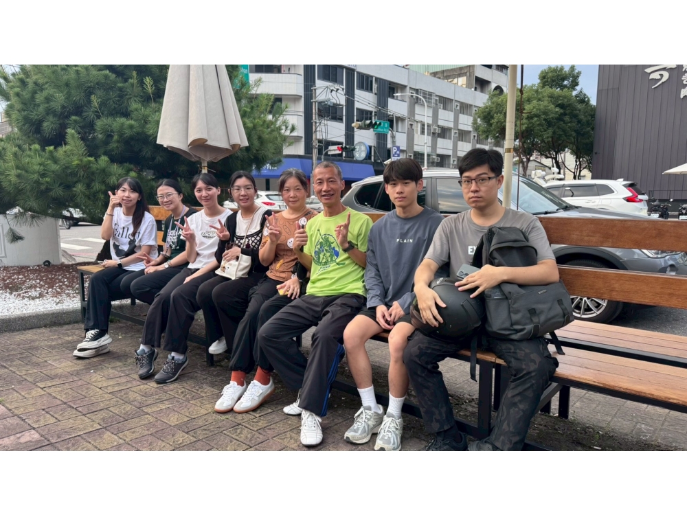 LINE_ALBUM_2025112大坑爬山趣_251103_15