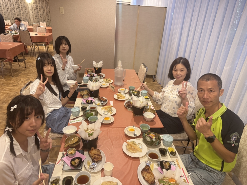 LINE_ALBUM_71鹽江櫻花莊晚餐_260712_17