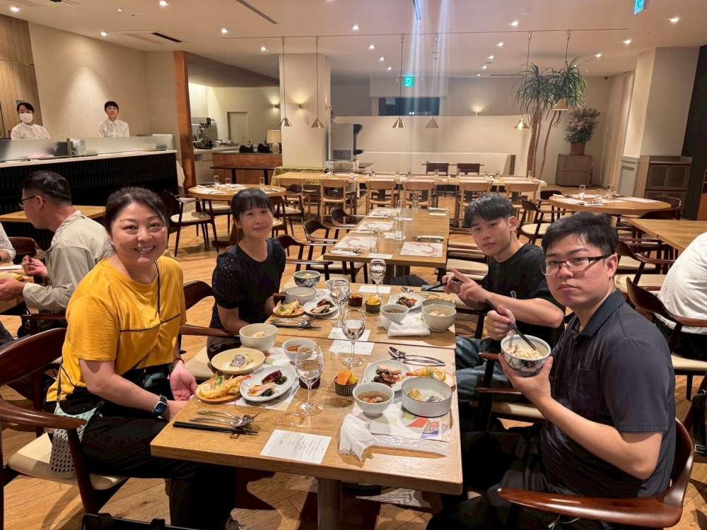 LINE_ALBUM_73aino午餐_260712_21